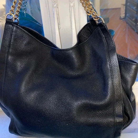 Michael Kors Newbury Pebbled Leather Chain Tote‎ Bag